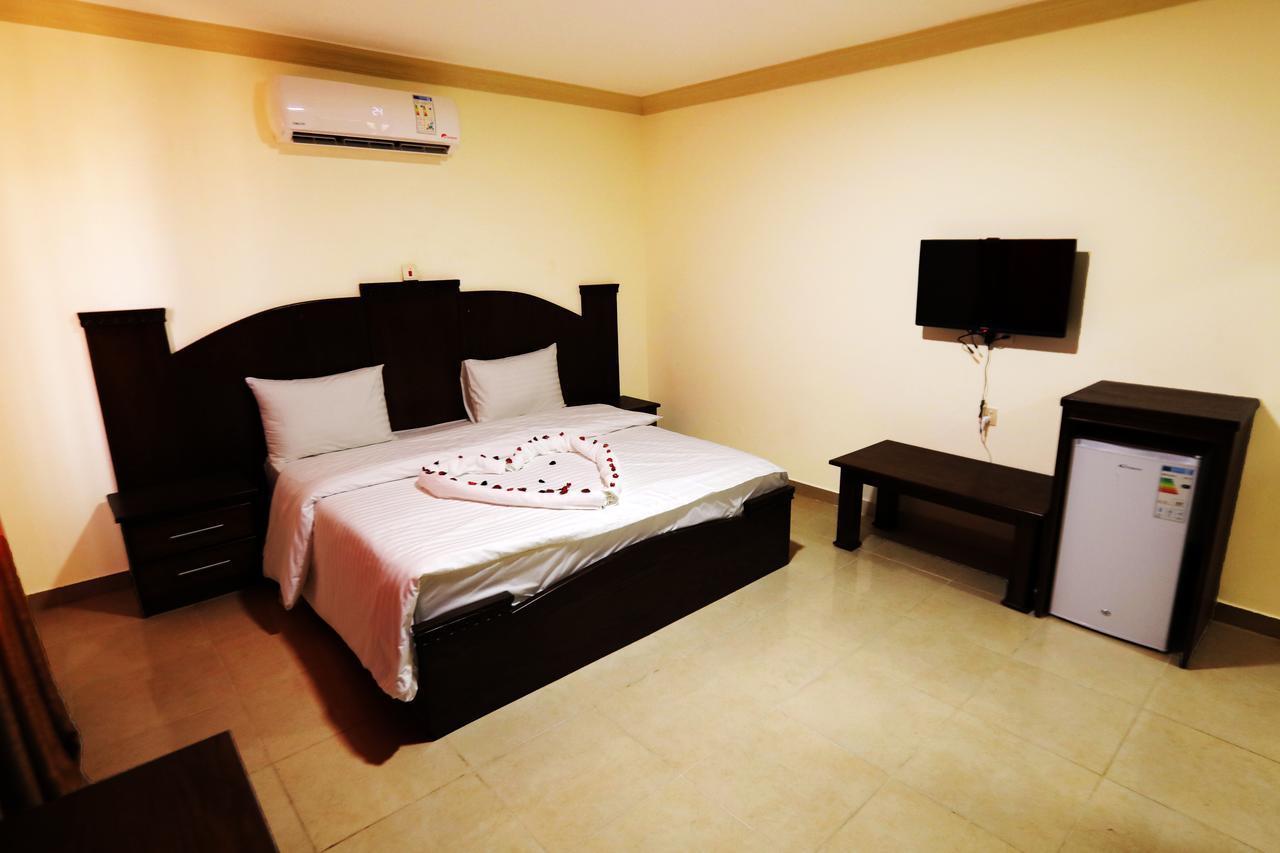 Jordan Flower Hotel Akaba Buitenkant foto